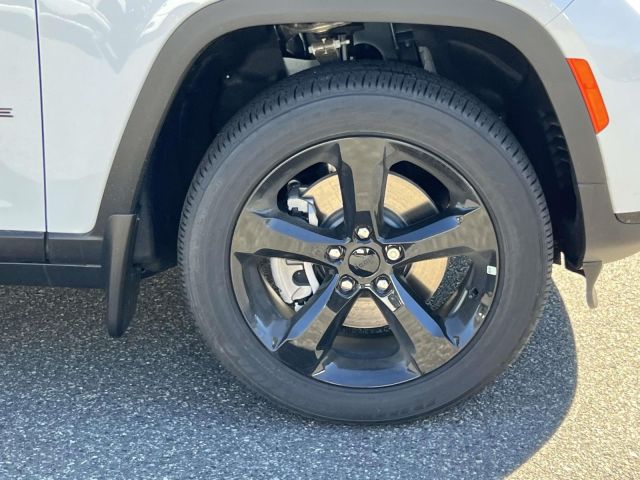 2025 Jeep Grand Cherokee L Altitude X 4x4 2025 Jeep Grand Cherokee L Altitude X 4x4