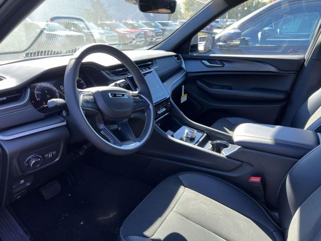 2025 Jeep Grand Cherokee L Altitude X 4x4 2025 Jeep Grand Cherokee L Altitude X 4x4