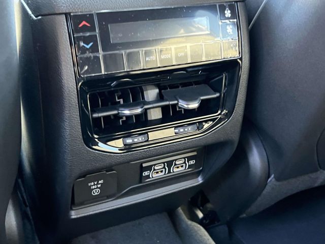 2025 Jeep Grand Cherokee L Altitude X 4x4 2025 Jeep Grand Cherokee L Altitude X 4x4