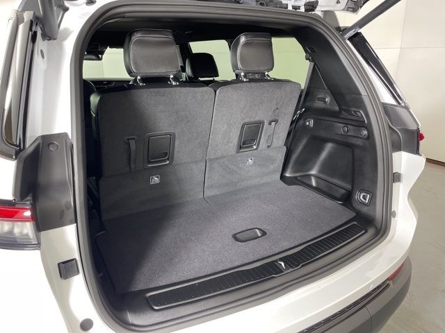 2025 Jeep Grand Cherokee L Altitude 2025 Jeep Grand Cherokee L Altitude