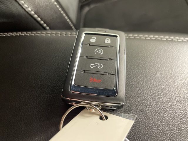 2025 Jeep Grand Cherokee L Altitude 2025 Jeep Grand Cherokee L Altitude