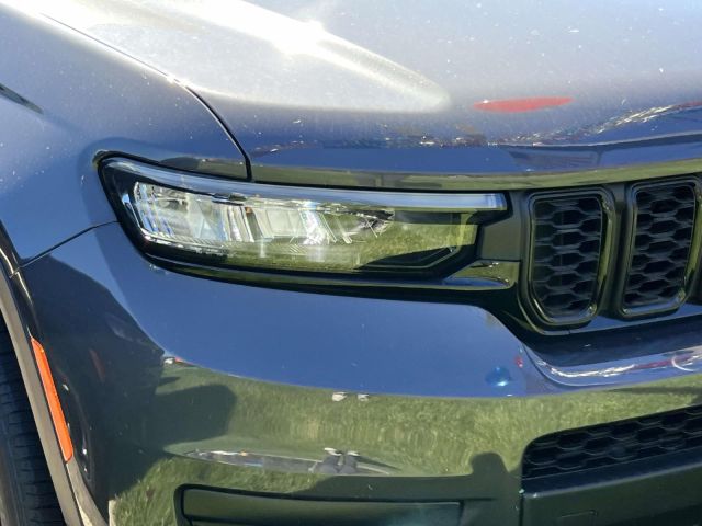 2025 Jeep Grand Cherokee L Altitude X 4x4 2025 Jeep Grand Cherokee L Altitude X 4x4