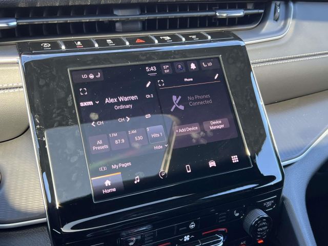 2025 Jeep Grand Cherokee L Altitude X 4x4 2025 Jeep Grand Cherokee L Altitude X 4x4