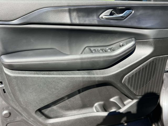 2025 Jeep Grand Cherokee L Altitude X 4x4 2025 Jeep Grand Cherokee L Altitude X 4x4