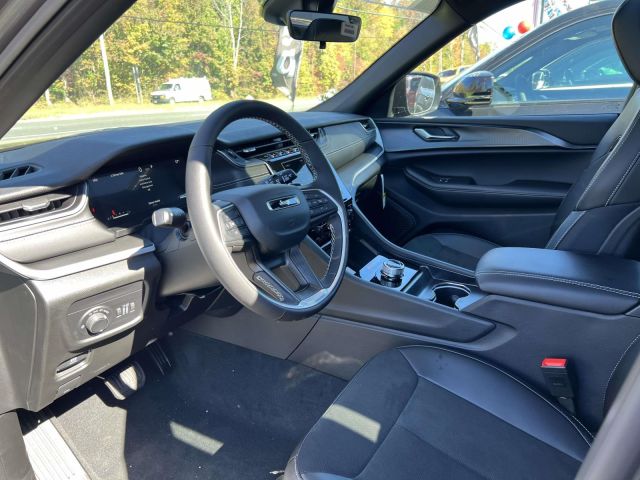 2025 Jeep Grand Cherokee L Altitude X 4x4 2025 Jeep Grand Cherokee L Altitude X 4x4