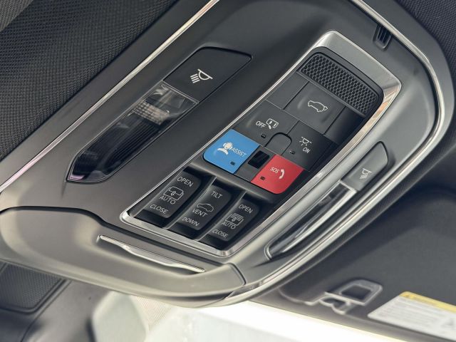 2025 Jeep Grand Cherokee L Limited 4x4