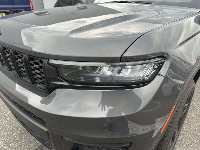 2025 Jeep Grand Cherokee L Limited 4x4
