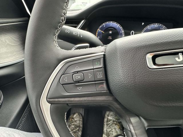 2025 Jeep Grand Cherokee L Limited 4x4