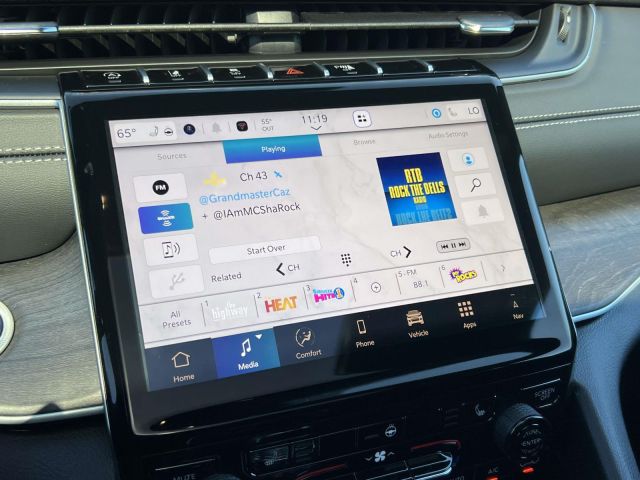 2025 Jeep Grand Cherokee L Limited 4x4