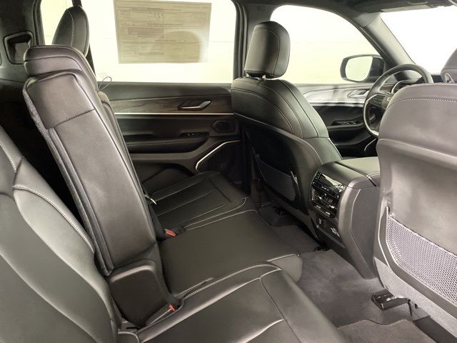 2025 Jeep Grand Cherokee L Limited 2025 Jeep Grand Cherokee L Limited