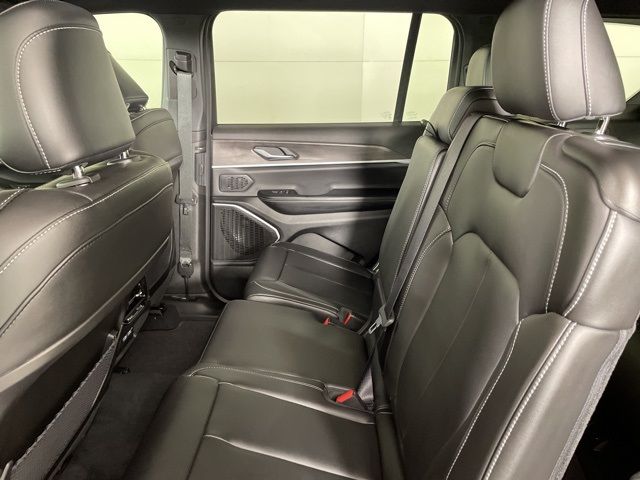 2025 Jeep Grand Cherokee L Limited 2025 Jeep Grand Cherokee L Limited