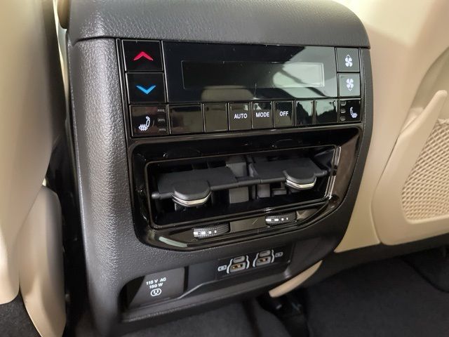 2025 Jeep Grand Cherokee L Limited 2025 Jeep Grand Cherokee L Limited