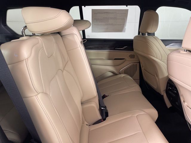 2025 Jeep Grand Cherokee L Limited 2025 Jeep Grand Cherokee L Limited