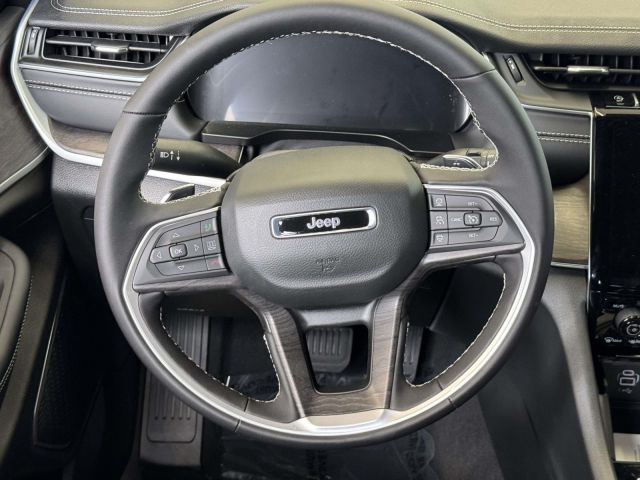 2025 Jeep Grand Cherokee L Limited 4x4