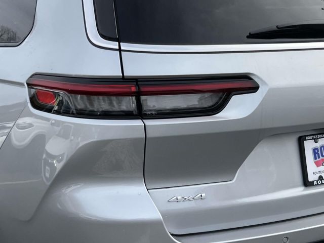 2025 Jeep Grand Cherokee L Limited 4x4