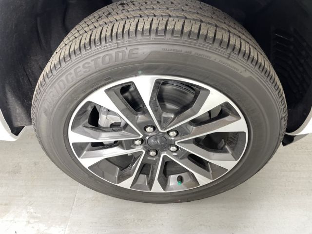 2025 Jeep Grand Cherokee L Overland 2025 Jeep Grand Cherokee L Overland