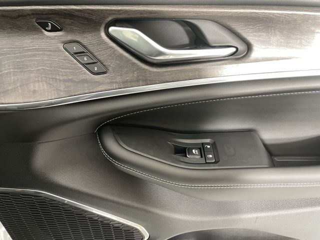 2025 Jeep Grand Cherokee L Overland 2025 Jeep Grand Cherokee L Overland