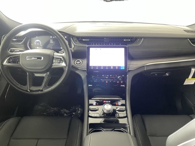 2025 Jeep Grand Cherokee L Overland 2025 Jeep Grand Cherokee L Overland