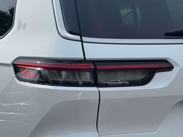 2025 Jeep Grand Cherokee L Summit Reserve 4x4