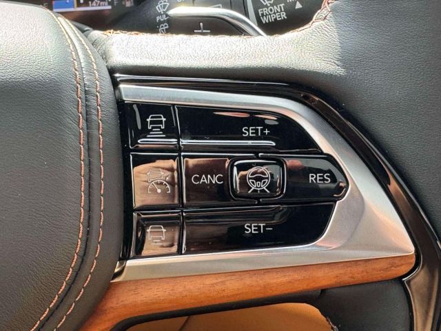 2025 Jeep Grand Cherokee L Summit Reserve 4x4