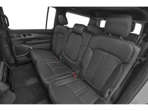 2025 Jeep Wagoneer Series II Carbide