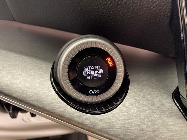 2025 Jeep Wagoneer L Base 2025 Jeep Wagoneer L Base