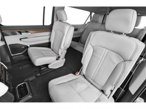 2025 Jeep Wagoneer L Series II Carbide