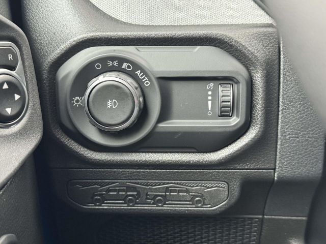 2025 Jeep Wrangler Willys 2 Door 4x4