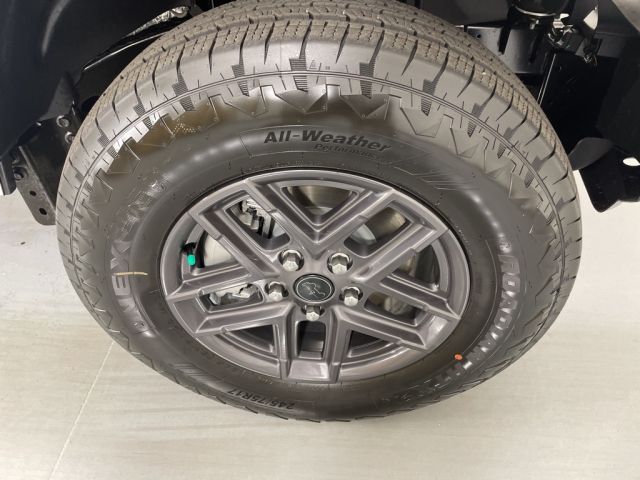 2025 Jeep Wrangler Sport S 2025 Jeep Wrangler Sport S