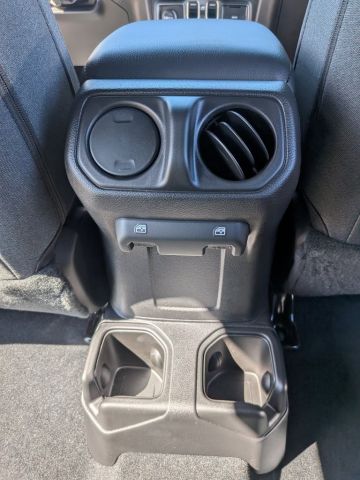 2025 Jeep Wrangler Sport S 2025 Jeep Wrangler Sport S