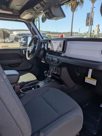 2025 Jeep Wrangler Sport S 2025 Jeep Wrangler Sport S