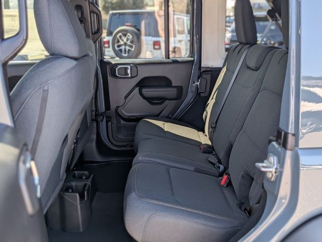 2025 Jeep Wrangler Sport S 2025 Jeep Wrangler Sport S