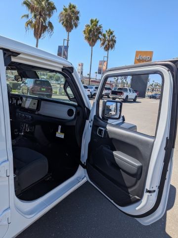 2025 Jeep Wrangler Sport S 2025 Jeep Wrangler Sport S