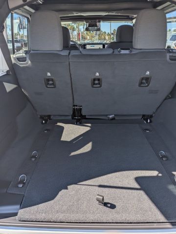 2025 Jeep Wrangler Sport S 2025 Jeep Wrangler Sport S