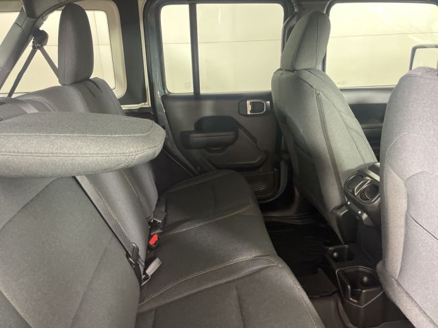 2025 Jeep Wrangler Sport S 2025 Jeep Wrangler Sport S