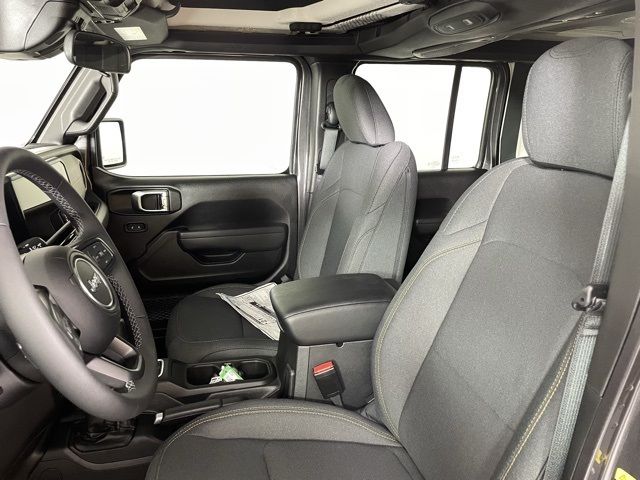 2025 Jeep Wrangler Sport S 2025 Jeep Wrangler Sport S