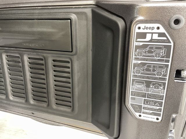 2025 Jeep Wrangler Sport S 2025 Jeep Wrangler Sport S