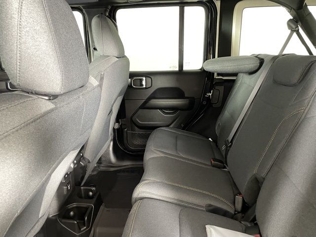 2025 Jeep Wrangler Sahara 2025 Jeep Wrangler Sahara