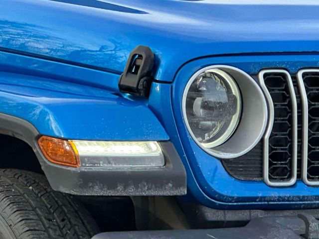 2025 Jeep Wrangler Sahara 4 Door 4x4