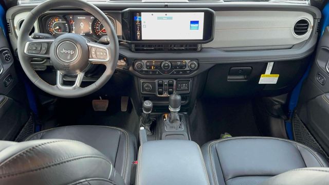 2025 Jeep Wrangler Sahara 4 Door 4x4