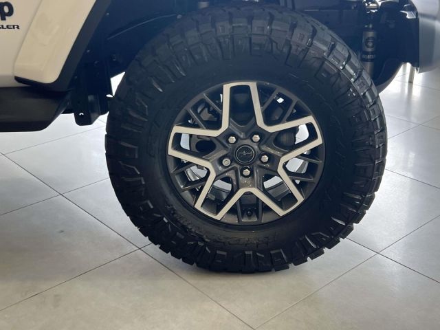 2025 Jeep Wrangler Sahara 4 Door 4x4 2025 Jeep Wrangler Sahara 4 Door 4x4