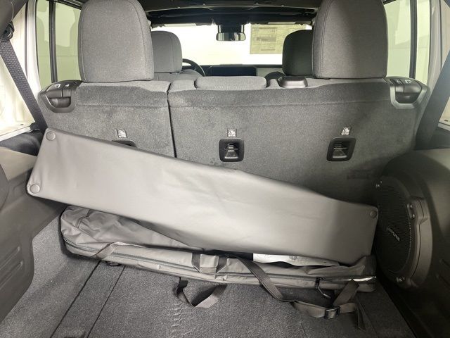 2025 Jeep Wrangler Willys 2025 Jeep Wrangler Willys