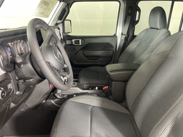 2025 Jeep Wrangler Willys 2025 Jeep Wrangler Willys