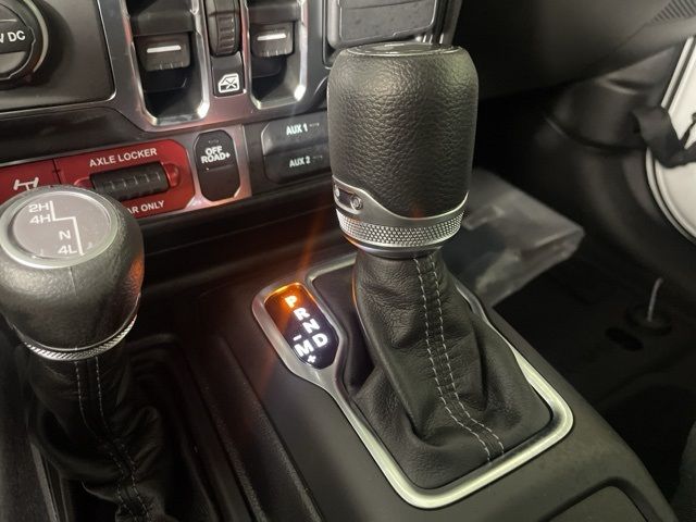 2025 Jeep Wrangler Willys 2025 Jeep Wrangler Willys