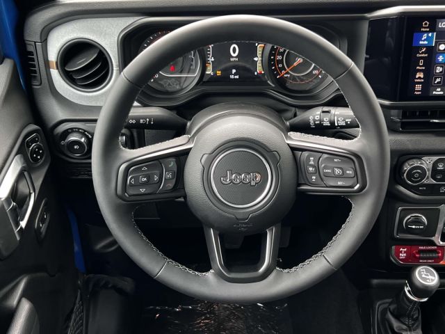 2025 Jeep Wrangler Willys 4 Door 4x4