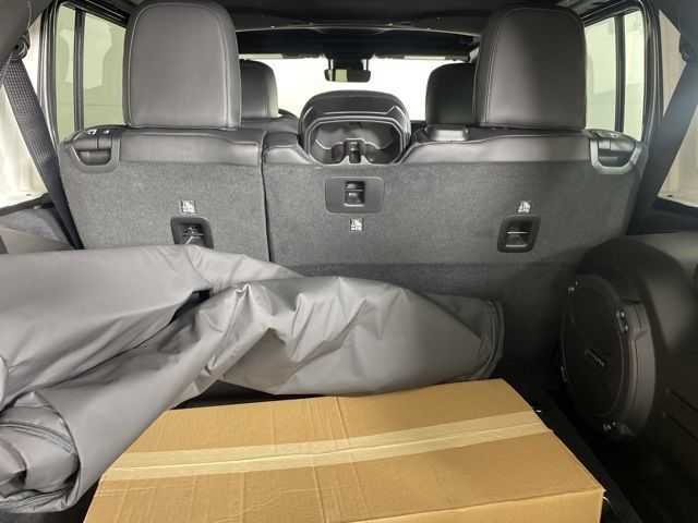 2025 Jeep Wrangler Rubicon 392 2025 Jeep Wrangler Rubicon 392