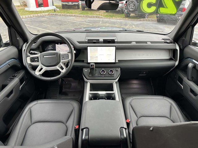 2025 Land Rover Defender S 2025 Land Rover Defender S