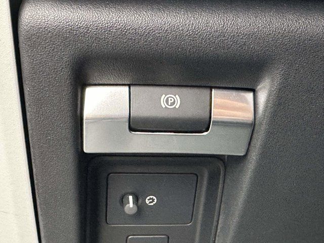 2025 Land Rover Defender S 2025 Land Rover Defender S