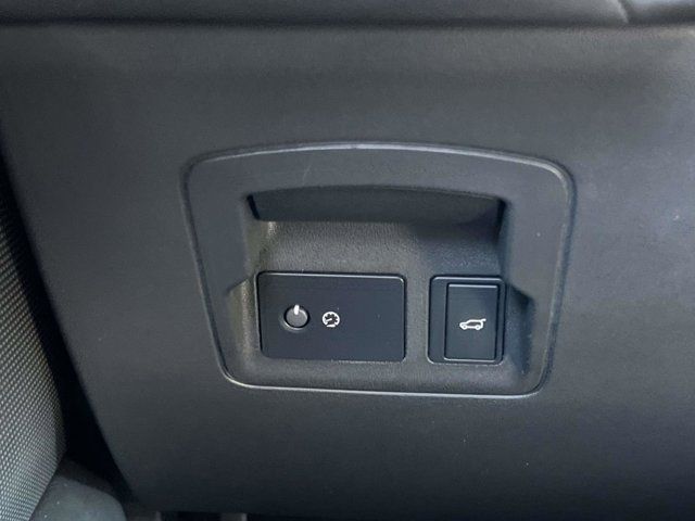 2025 Land Rover Range Rover Velar Dynamic SE 2025 Land Rover Range Rover Velar Dynamic SE