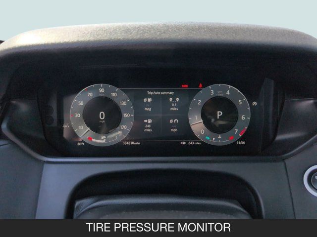 2025 Land Rover Range Rover Velar Dynamic SE